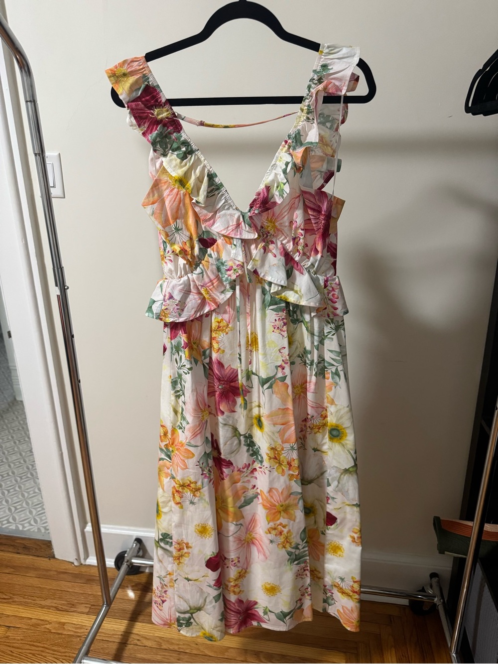 Vici Floral V-Neck Ruffle Midi Dress in White and Pink - Picture 3 of 4